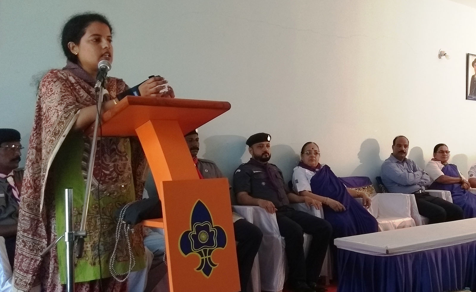 ಶಿಕ್ಷಣದೊಂದಿಗೆ ಮೌಲ್ಯವನ್ನು ಅಳವಡಿಸಿಕೊಳ್ಳಿ: ಜಿಲ್ಲಾಧಿಕಾರಿ